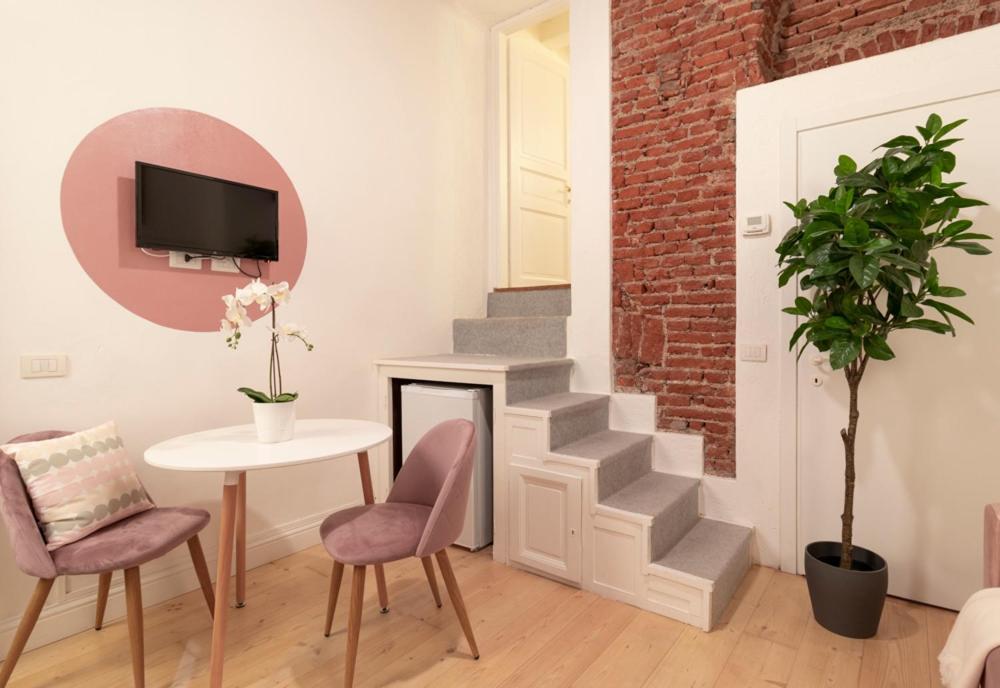 Relstay - Brera - Lovely 1Br Милано Екстериор снимка